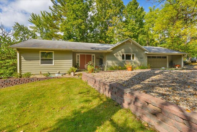 45417 15th Avenue, Bloomingdale, MI 49026