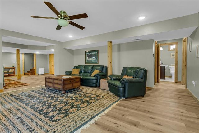 45417 15th Avenue, Bloomingdale, MI 49026