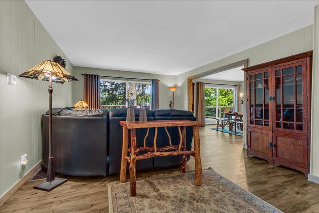 45417 15th Avenue, Bloomingdale, MI 49026