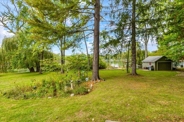 45417 15th Avenue, Bloomingdale, MI 49026