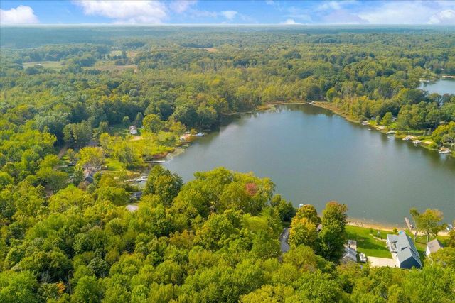 45417 15th Avenue, Bloomingdale, MI 49026