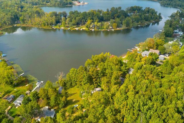 45417 15th Avenue, Bloomingdale, MI 49026