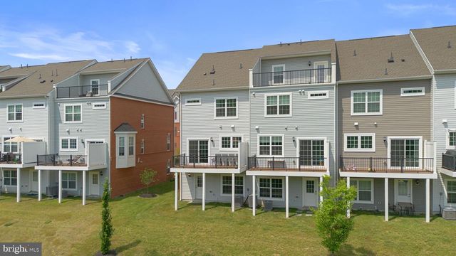 8017 POTTER PL, Elkridge, MD 21075