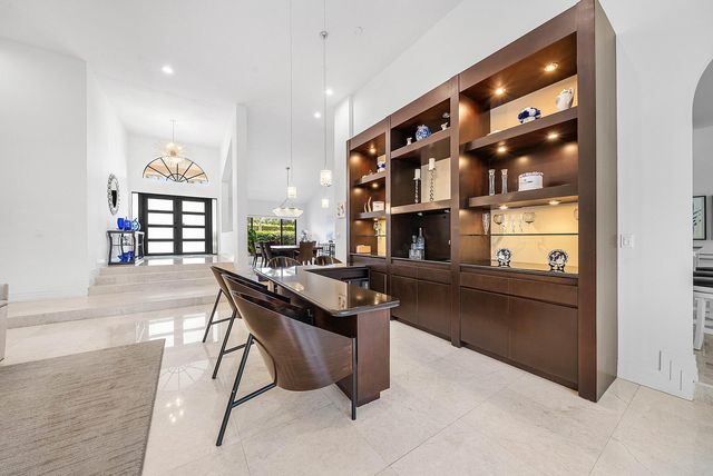 4976 Bocaire Boulevard, Boca Raton, FL 33487