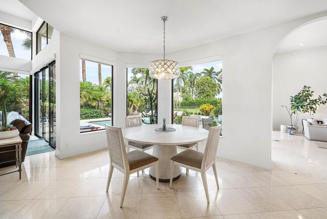 4976 Bocaire Boulevard, Boca Raton, FL 33487