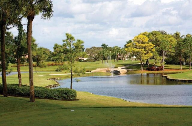 4976 Bocaire Boulevard, Boca Raton, FL 33487