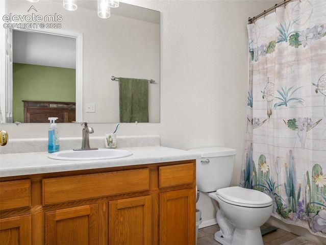 675 E McClave Drive, Pueblo, CO 81007