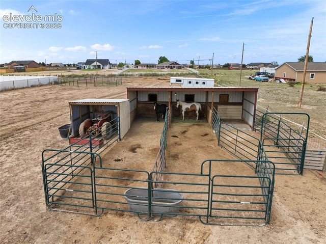 675 E McClave Drive, Pueblo, CO 81007