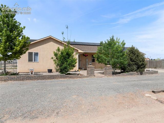 675 E McClave Drive, Pueblo, CO 81007