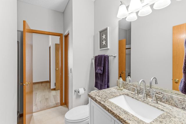 17432 Tessmer Court, Eden Prairie, MN 55347