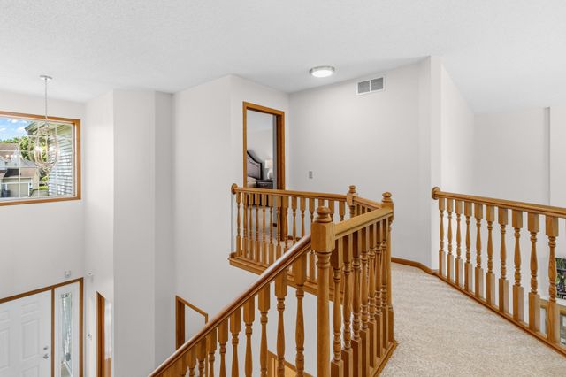 17432 Tessmer Court, Eden Prairie, MN 55347