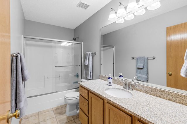 17432 Tessmer Court, Eden Prairie, MN 55347
