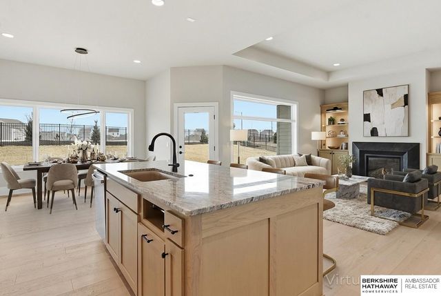 4807 N 192nd Avenue Circle, Elkhorn, NE 68022