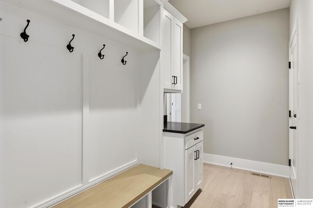 4807 N 192nd Avenue Circle, Elkhorn, NE 68022