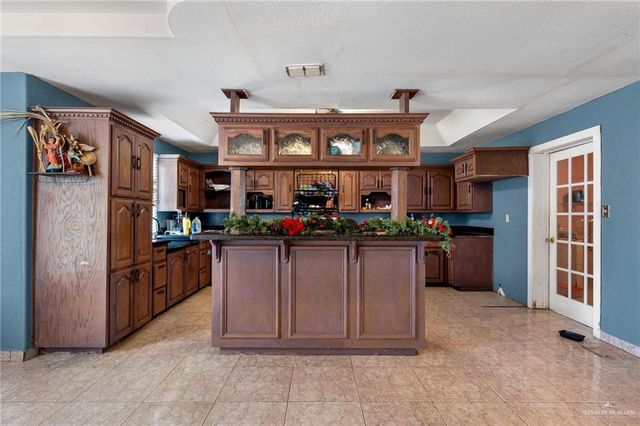 1324 San Vicente Norte, Weslaco, TX 78599