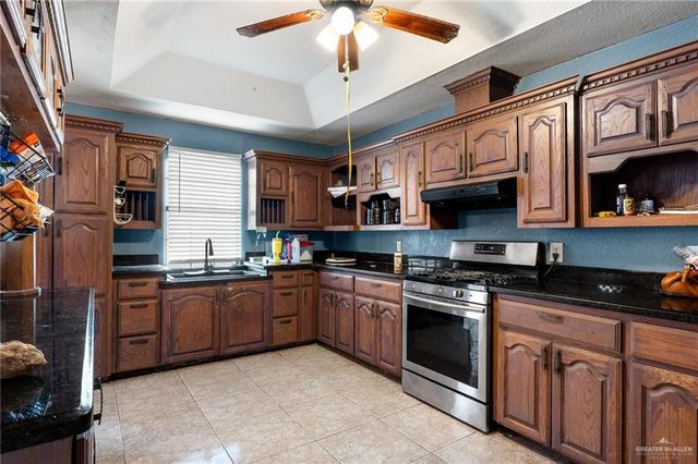 1324 San Vicente Norte, Weslaco, TX 78599