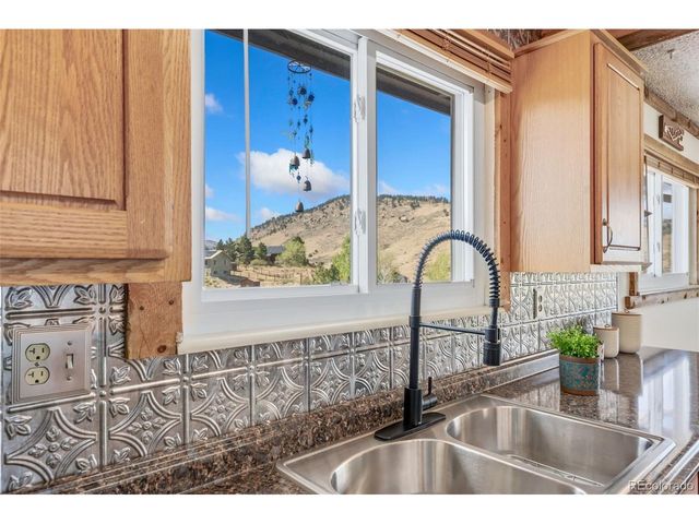 4815 Hilltop Dr, Fort Collins, CO 80526