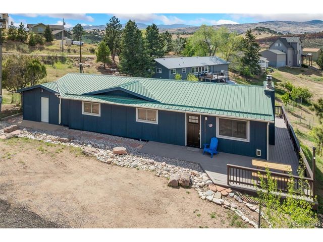 4815 Hilltop Dr, Fort Collins, CO 80526