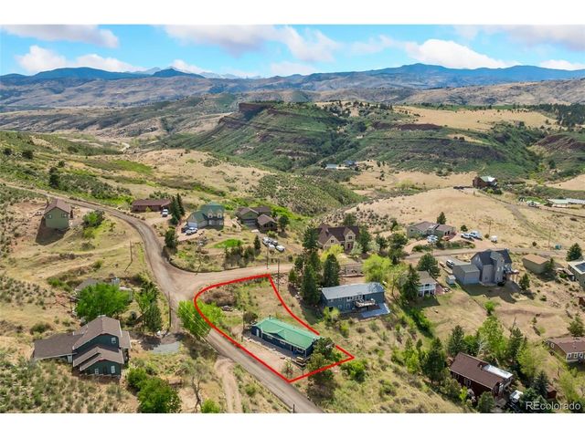4815 Hilltop Dr, Fort Collins, CO 80526