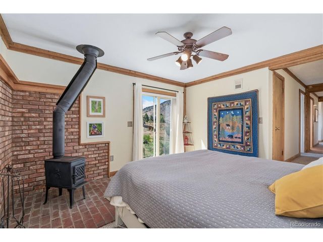 4815 Hilltop Dr, Fort Collins, CO 80526