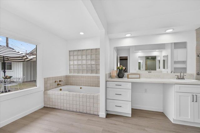 5610 N Arthur Avenue, Fresno, CA 93711