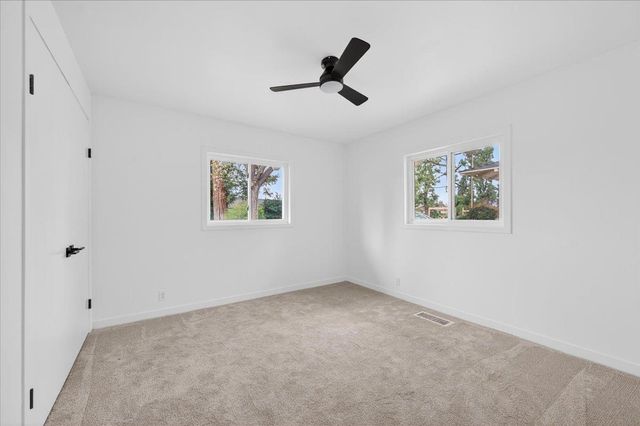 5610 N Arthur Avenue, Fresno, CA 93711