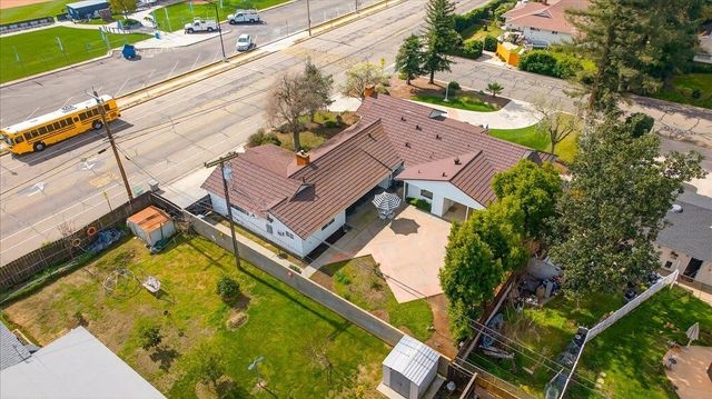 5610 N Arthur Avenue, Fresno, CA 93711