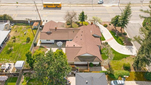 5610 N Arthur Avenue, Fresno, CA 93711