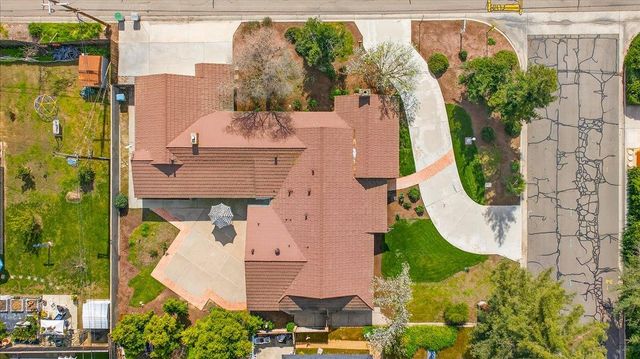 5610 N Arthur Avenue, Fresno, CA 93711