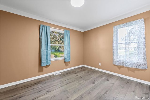 12497 Prospect Avenue, Warren, MI 48089