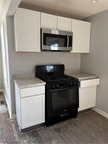 8307 Cleveland Avenue NW, Canton, OH 44720
