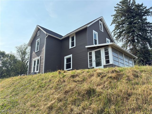 8307 Cleveland Avenue NW, Canton, OH 44720