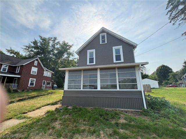 8307 Cleveland Avenue NW, Canton, OH 44720