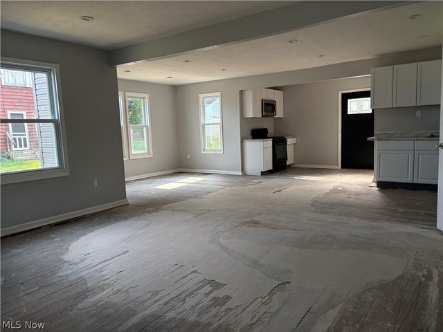 8307 Cleveland Avenue NW, Canton, OH 44720