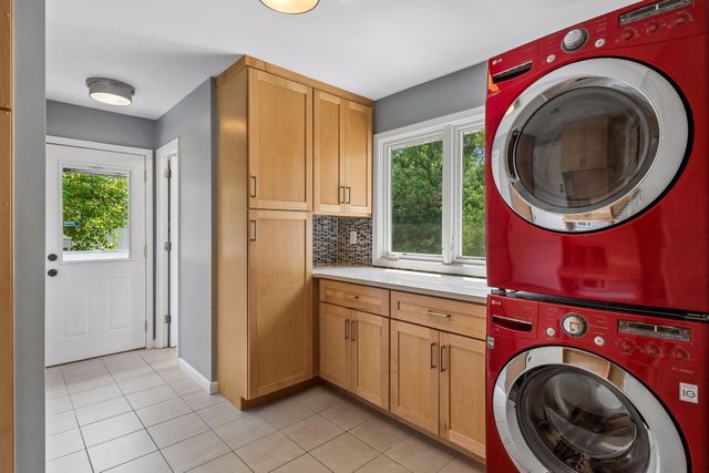 2516 Monterey Avenue S, Saint Louis Park, MN 55416