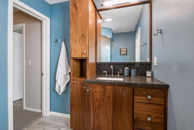 2516 Monterey Avenue S, Saint Louis Park, MN 55416