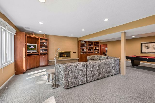 2516 Monterey Avenue S, Saint Louis Park, MN 55416