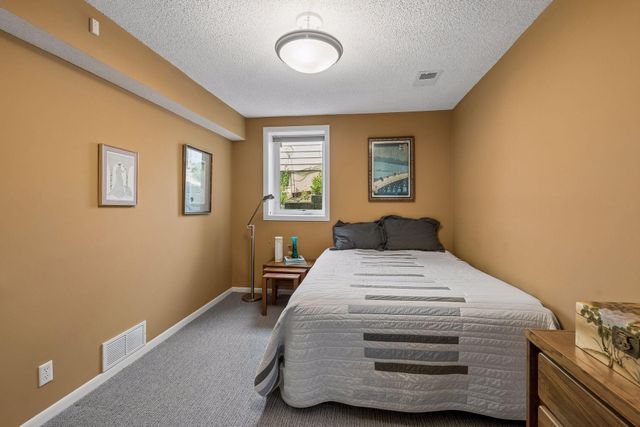 2516 Monterey Avenue S, Saint Louis Park, MN 55416