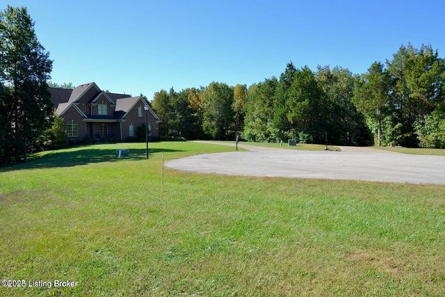 17603 Three Girls Way, Fisherville, KY 40023