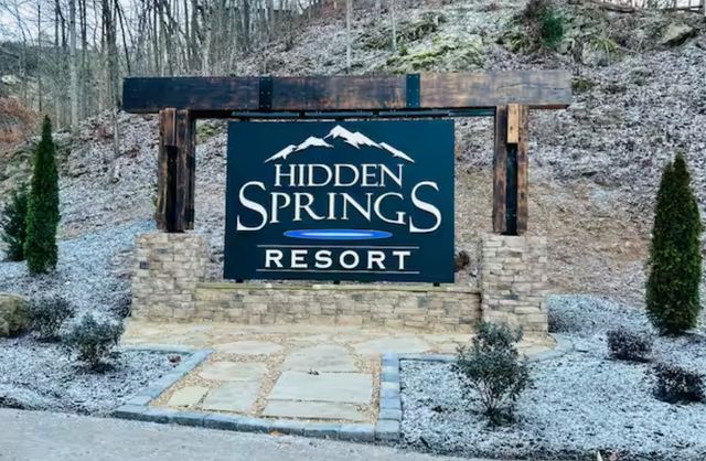 1508 Boo Boos Way, Sevierville, TN 37862