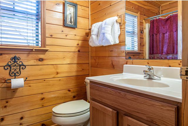 1508 Boo Boos Way, Sevierville, TN 37862