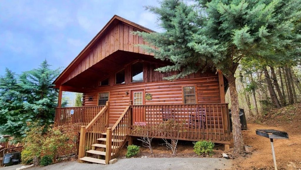 1508 Boo Boos Way, Sevierville, TN 37862