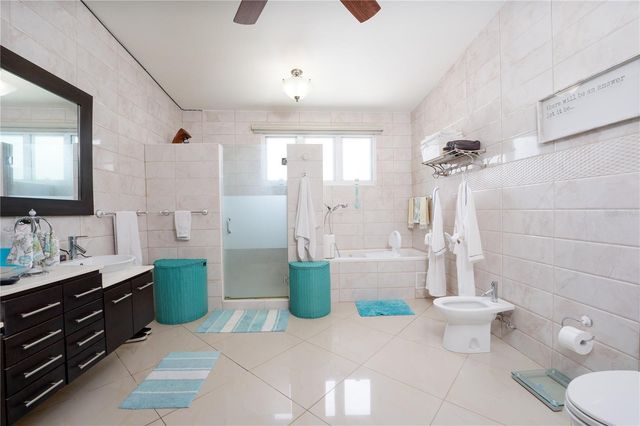 644 HELICONIA, San Juan, PR 00926