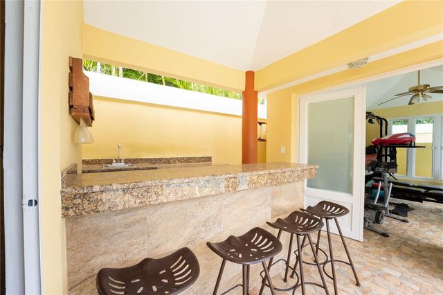 644 HELICONIA, San Juan, PR 00926