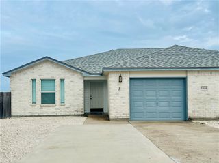 15634 Cruiser St A, Corpus Christi, TX 78418