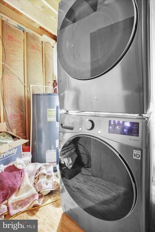 211 MERKEY DR, Bethel, PA 19507