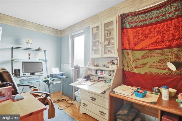 211 MERKEY DR, Bethel, PA 19507