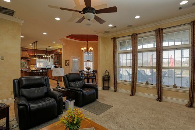 19640 Dairyland Drive, Redding, CA 96002