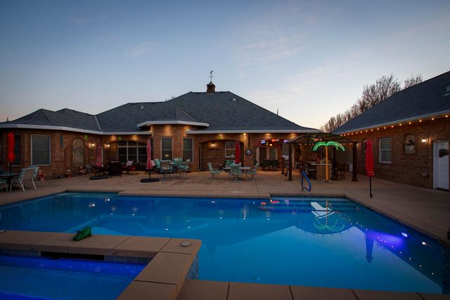 19640 Dairyland Drive, Redding, CA 96002