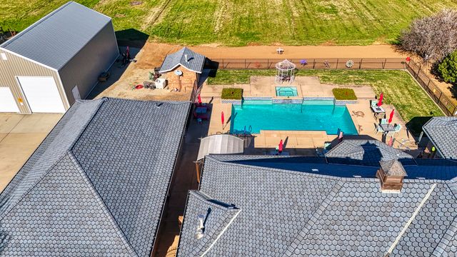 19640 Dairyland Drive, Redding, CA 96002